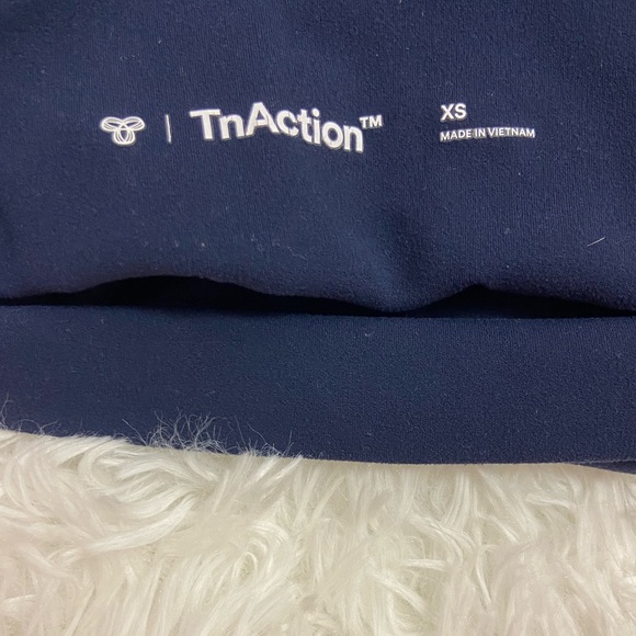 TNA action dark blue leggings - Picture 2 of 2